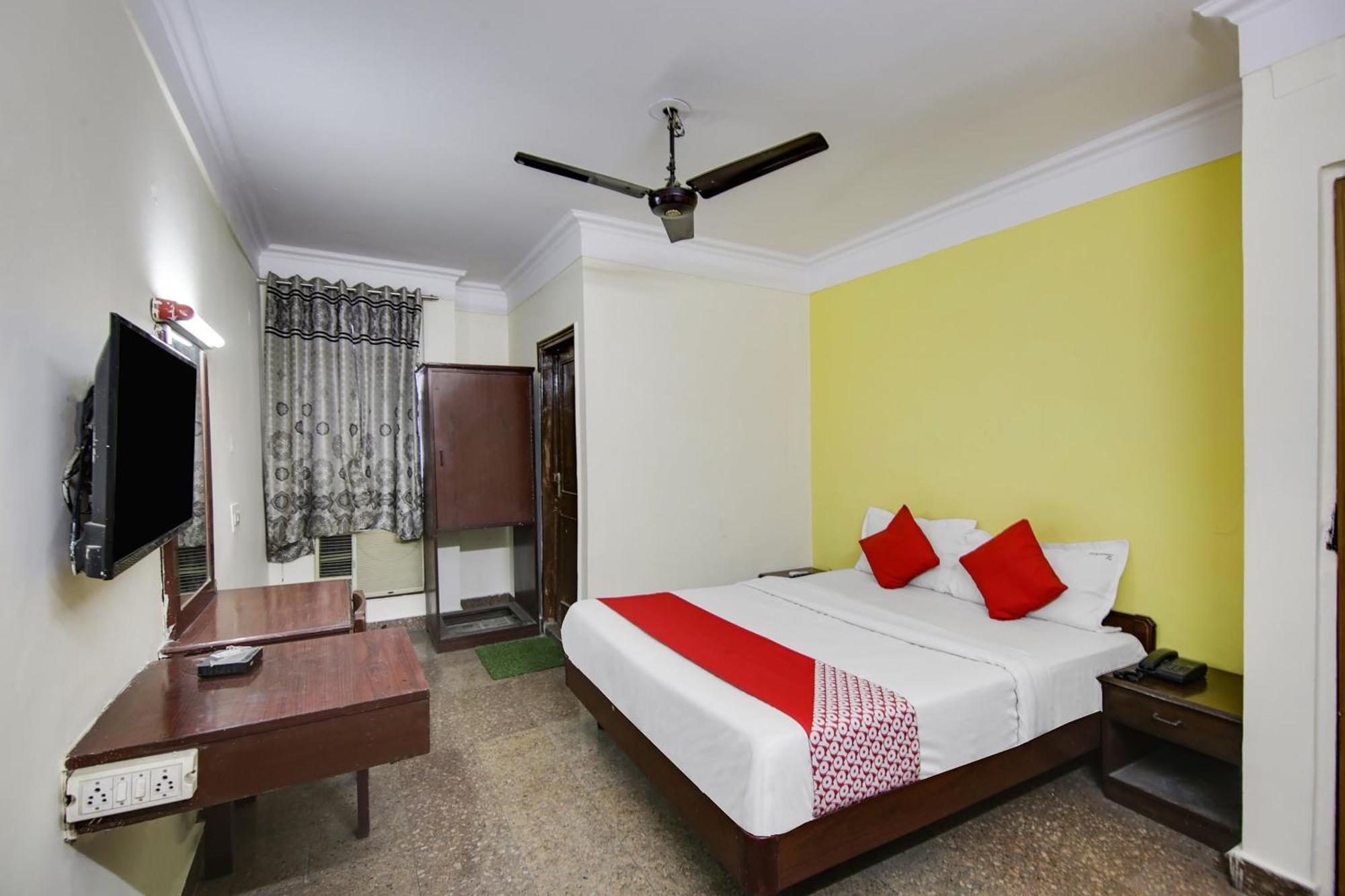 Hotel O Sunshine Palace Dillí Exteriér fotografie